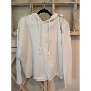 Mododoc size medium white activewear hoodie